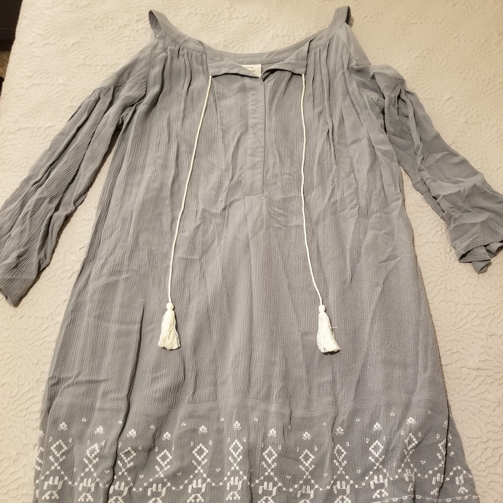Know Rose open shoulder dress